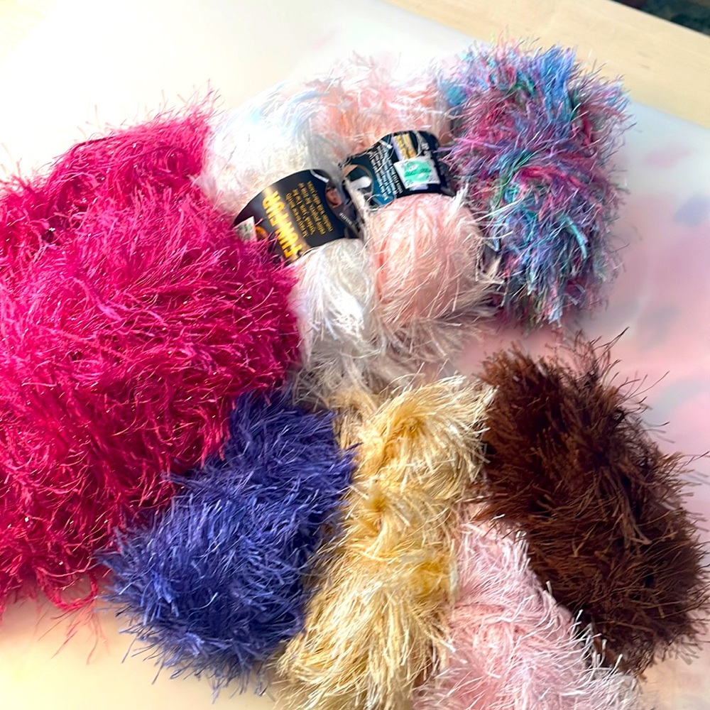NEW (2) 8 Balls of Decorative Yarns Fancy Fur